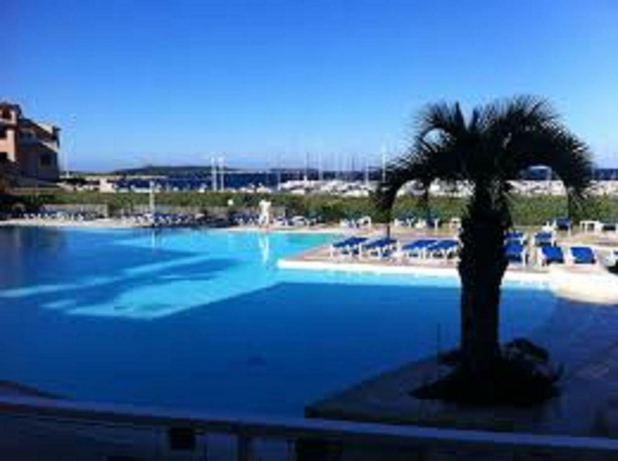 Coudouliere Vue Mer Et Port Lägenhet Six-Fours-les-Plages Exteriör bild