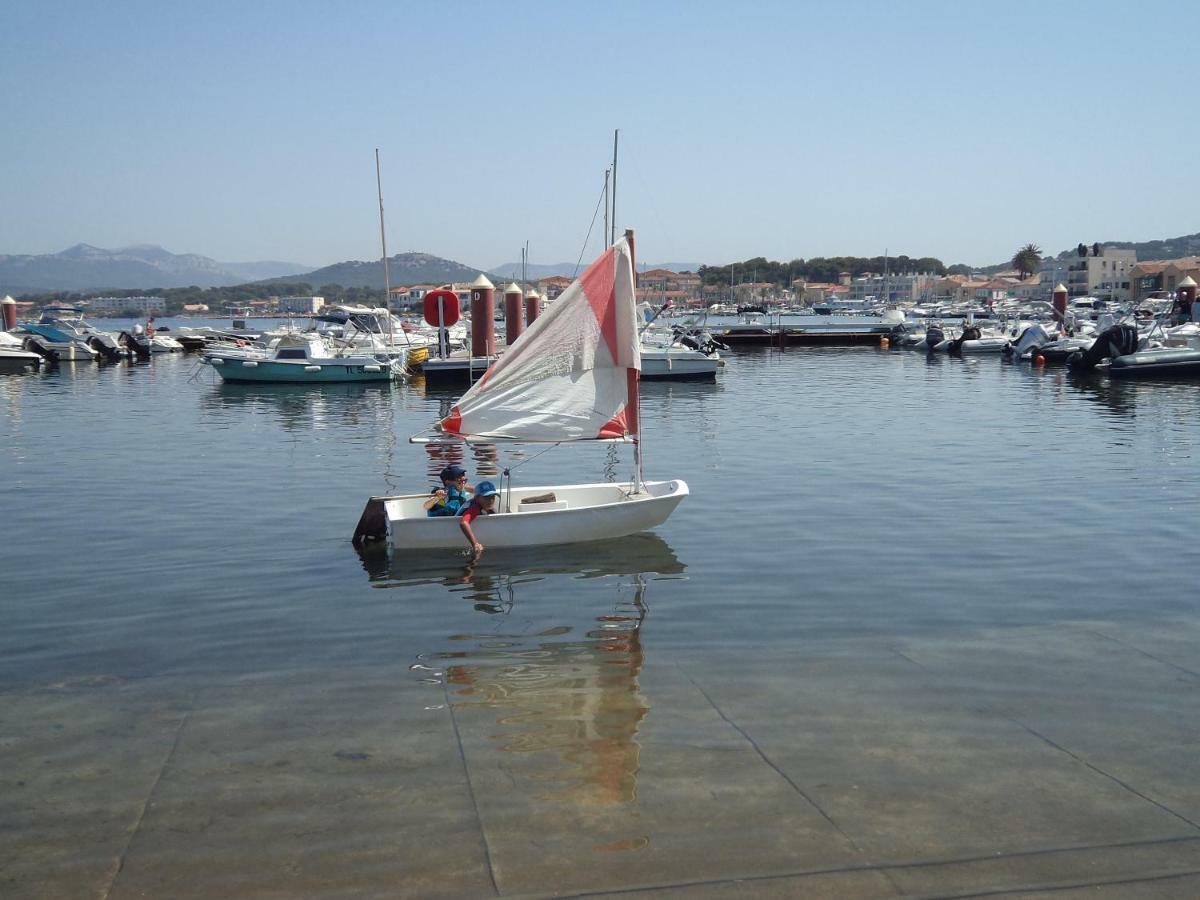 Coudouliere Vue Mer Et Port Lägenhet Six-Fours-les-Plages Exteriör bild